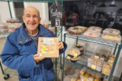 Jim at Pella Food Shelf