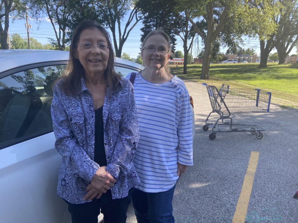 Pearle (L) and Donna (R) Urbandale 6